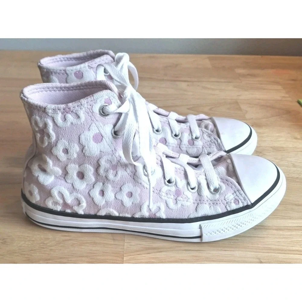 Converse Chuck Taylor All Star Floral Chenille Kids High Top Sneaker Size 2